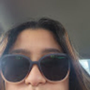 Meet your Posher, Dania